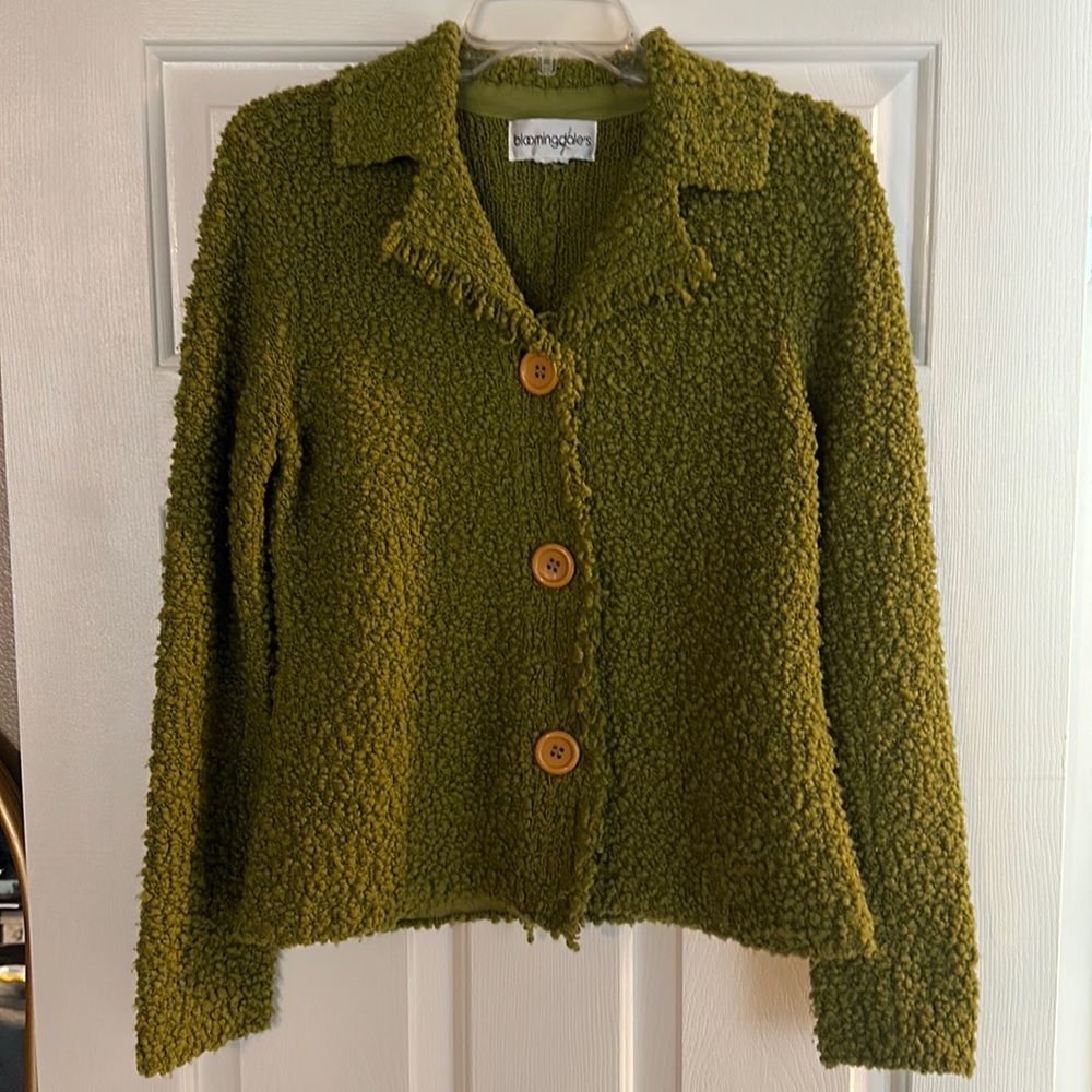 Green knit sweater/cardigan